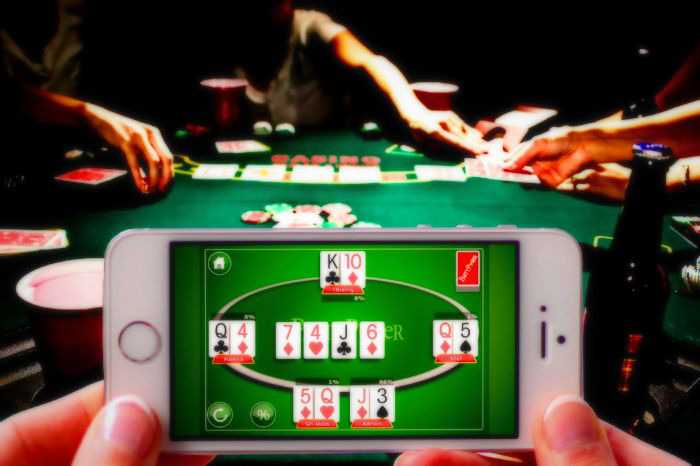 Feature of the game of online poker